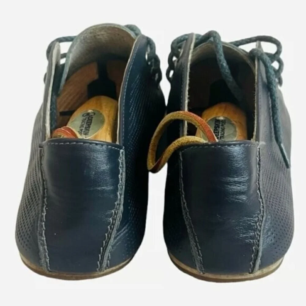Italian Shoemakers men’s navy
